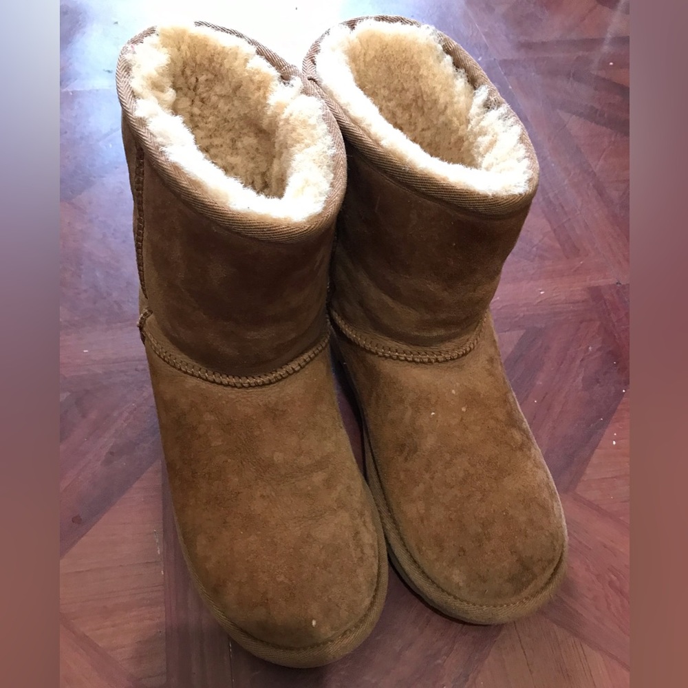 UGG girl boots
